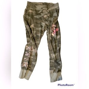 Victoria’s Secret PINK sweatpants with gold sequined PINK logo